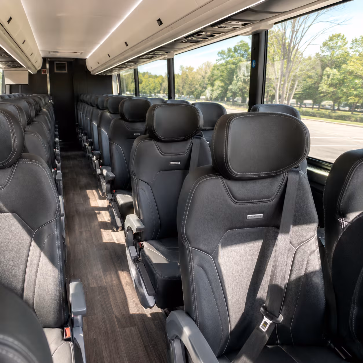 charter bus transfers from fresno yosemite international airport to visalia